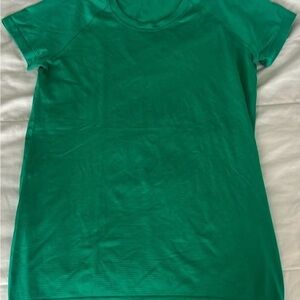 Lululemon Athletica- Swiftly Tech (Kelly Green)